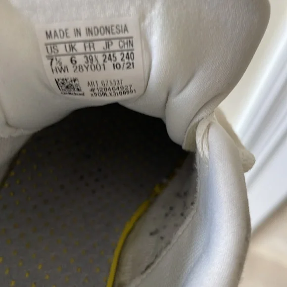 Adidas Women’s Cloudfoam White Sneakers Size 7.5 GUC - Picture 7 of 7